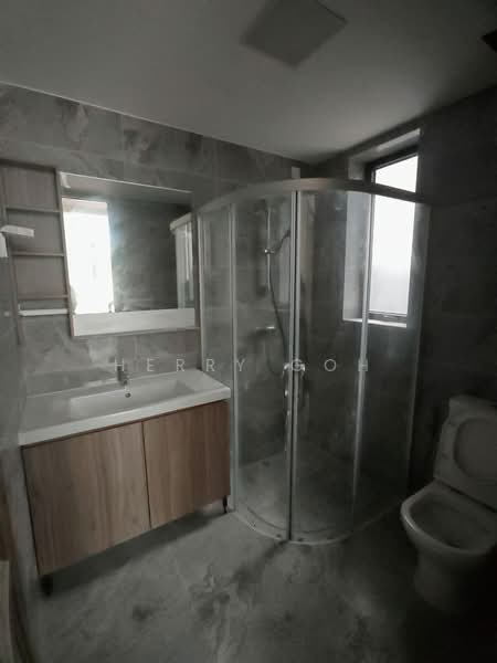Cluster House for Sale in Forest City (Gelang Patah) - Herry Goh - Bathroom - PropertyGuru.com.my