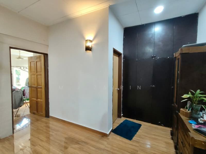 2-storey Terraced House for Sale in Taman Bukit Utama (Ulu Kelang) - M.J Zairin - Interior - PropertyGuru.com.my