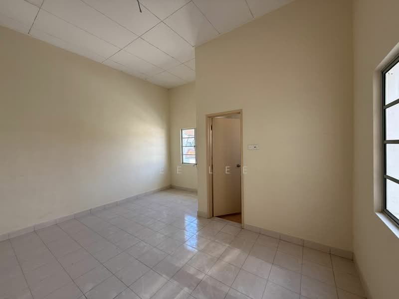 2.5-storey Terraced House for Sale in Ukay Perdana (Ulu Kelang) - GEE Lee - Interior - PropertyGuru.com.my
