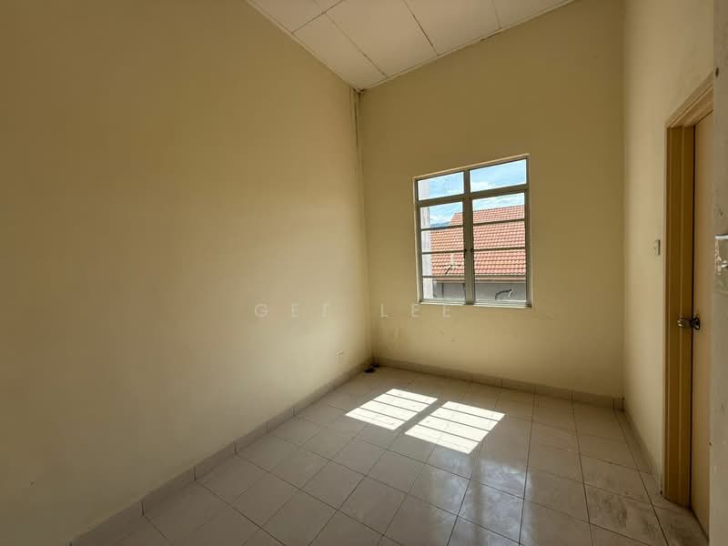 2.5-storey Terraced House for Sale in Ukay Perdana (Ulu Kelang) - GEE Lee - Interior - PropertyGuru.com.my
