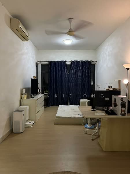 Lakeville Residence untuk Untuk Disewa - RM 1,999 /bulan, Mac 2026 - Living Room - PropertyGuru.com.my