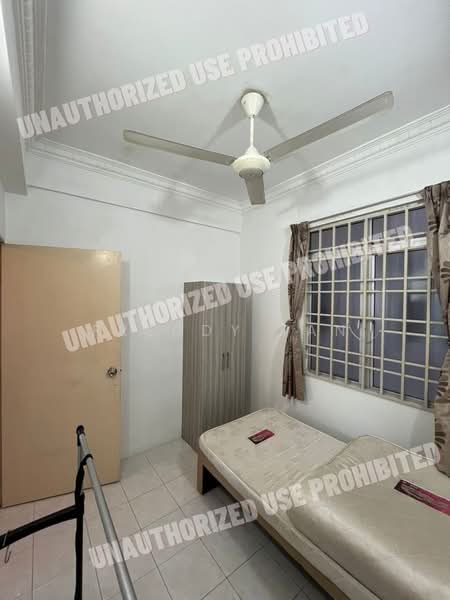Desa Bayan Apartment untuk Untuk Dijual - RM 290,000, Mac 2026 - Bedroom - PropertyGuru.com.my