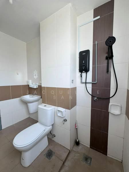 Tiara East untuk Untuk Disewa - RM 1,500 /bulan, Mac 2026 - Bathroom - PropertyGuru.com.my
