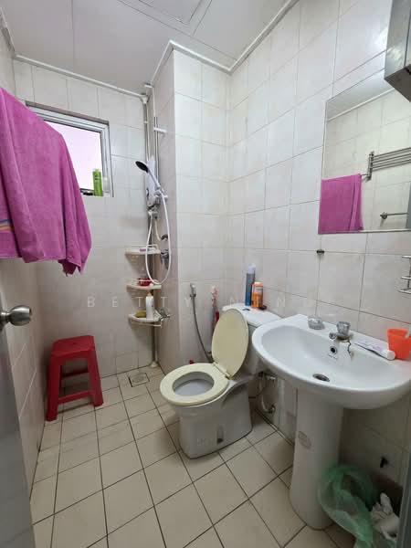 Service Residence for Sale at Millennium Place @ Millennium Square - Betty Ning - Bathroom - PropertyGuru.com.my