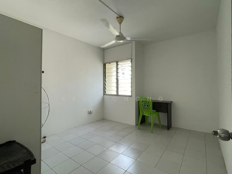 Desa Pandan Flat untuk Untuk Dijual - RM 268,000, Mac 2026 - Interior - PropertyGuru.com.my