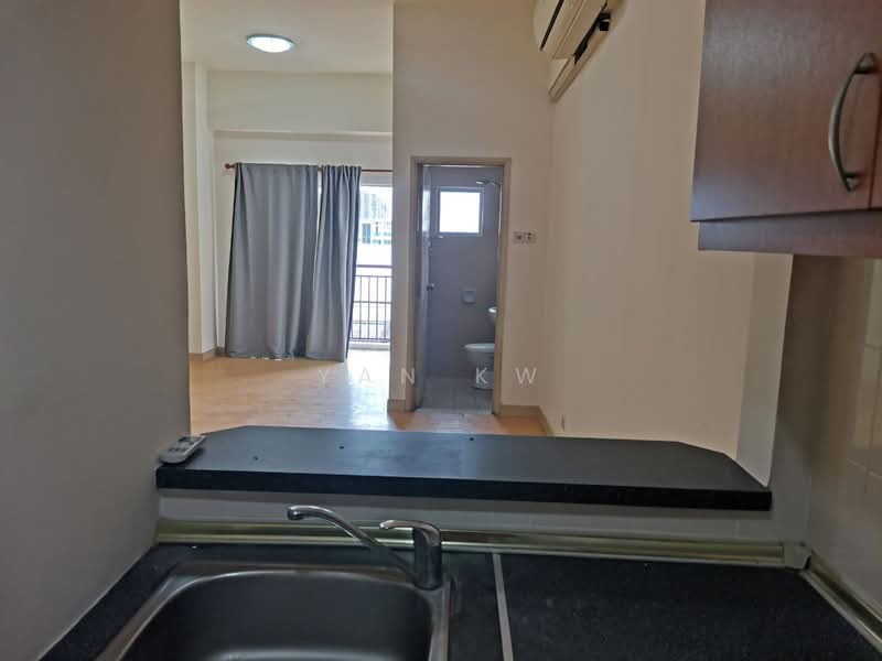 Service Residence for Sale at Mayfair - Yan KW - Kitchen - PropertyGuru.com.my