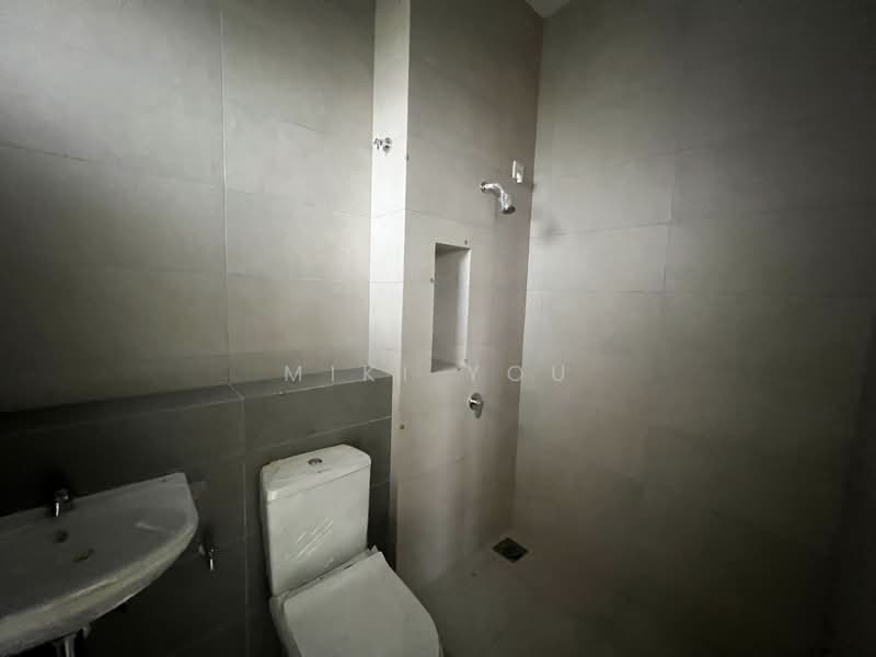 2-storey Terraced House for Sale in Telok Panglima Garang (Selangor) - Miki You - Bathroom - PropertyGuru.com.my