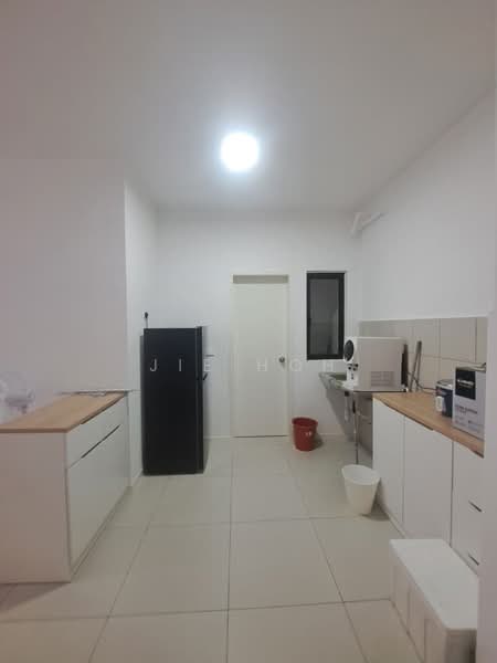 Vierra Residence untuk Untuk Disewa - RM 1,700 /bulan, Mac 2026 - Kitchen - PropertyGuru.com.my