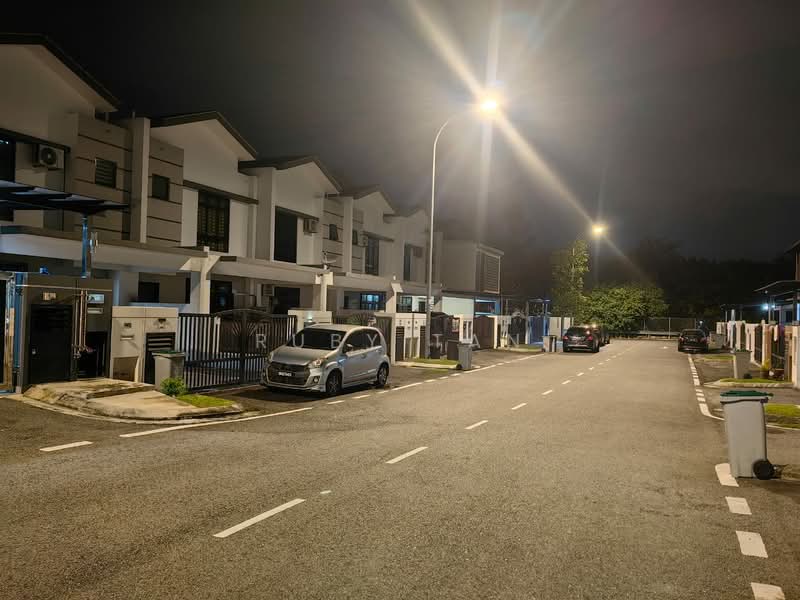Taman Sri Pulai Perdana untuk Untuk Dijual - RM 718,000, Mac 2026 - Exterior - PropertyGuru.com.my