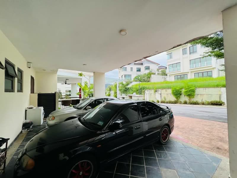 Amberhill (Semi-D) untuk Untuk Dijual - RM 2,100,000, Mac 2026 - Car Park - PropertyGuru.com.my