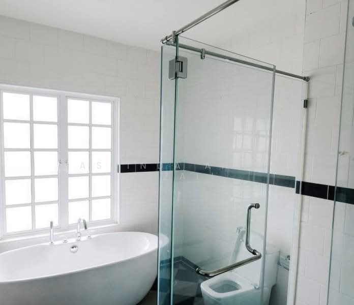 2.5-storey Terraced House for Sale in Cyberjaya (Selangor) - Haslinda Ahmad Razali - Bathroom - PropertyGuru.com.my