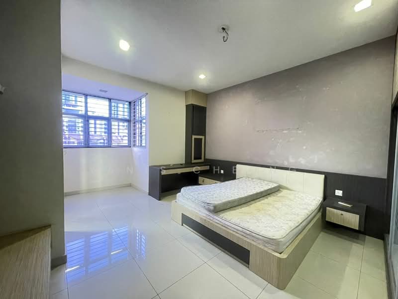 3-storey Terraced House for Sale in Kepong (Kuala Lumpur) - Yanis Cheong - Bedroom - PropertyGuru.com.my