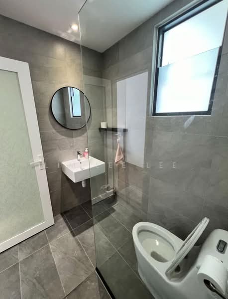 Service Residence for Rent at Sunsuria Forum - Lim Lee Lee - Bathroom - PropertyGuru.com.my