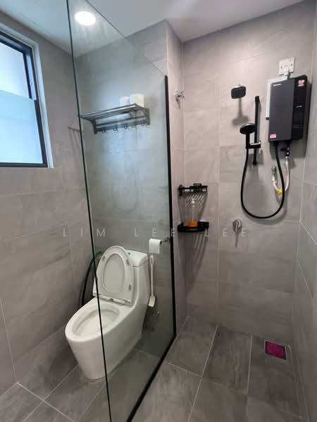 Service Residence for Rent at Sunsuria Forum - Lim Lee Lee - Bathroom - PropertyGuru.com.my