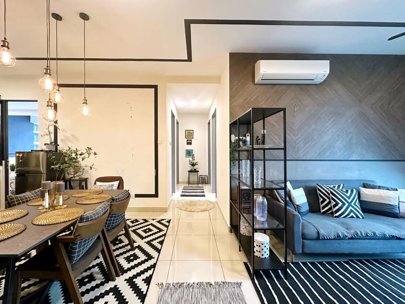 KL Traders Square untuk Untuk Dijual - RM 550,000, Mac 2026 - Dining Room - PropertyGuru.com.my