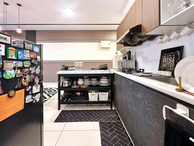 KL Traders Square untuk Untuk Dijual - RM 550,000, Mac 2026 - Kitchen - PropertyGuru.com.my