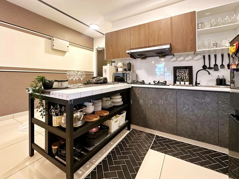 KL Traders Square untuk Untuk Dijual - RM 550,000, Mac 2026 - Kitchen - PropertyGuru.com.my