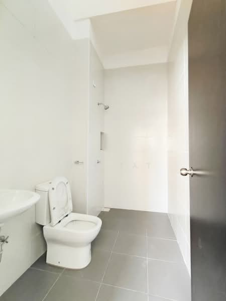 Eco Botanic Ecos Botanics untuk Untuk Dijual - RM 1,800,000, Mac 2026 - Bathroom - PropertyGuru.com.my