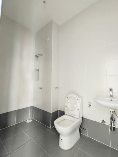 Eco Botanic Ecos Botanics untuk Untuk Dijual - RM 1,800,000, Mac 2026 - Bathroom - PropertyGuru.com.my