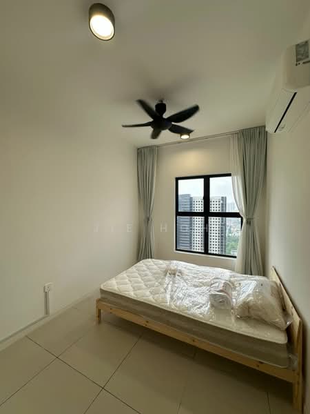 Vierra Residence untuk Untuk Disewa - RM 2,000 /bulan, Mac 2026 - Bedroom - PropertyGuru.com.my