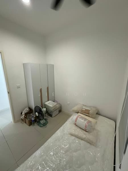 Vierra Residence untuk Untuk Disewa - RM 2,000 /bulan, Mac 2026 - Bedroom - PropertyGuru.com.my