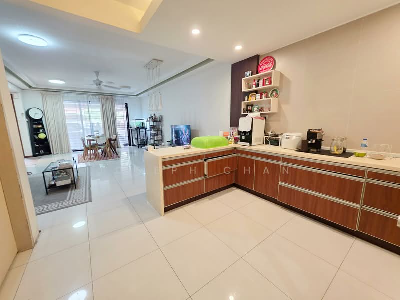 2-storey Terraced House for Sale in Cahaya Spk (Shah Alam) - Joseph Chan - Kitchen - PropertyGuru.com.my