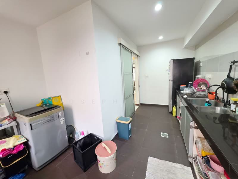 2-storey Terraced House for Sale in Cahaya Spk (Shah Alam) - Joseph Chan - Kitchen - PropertyGuru.com.my