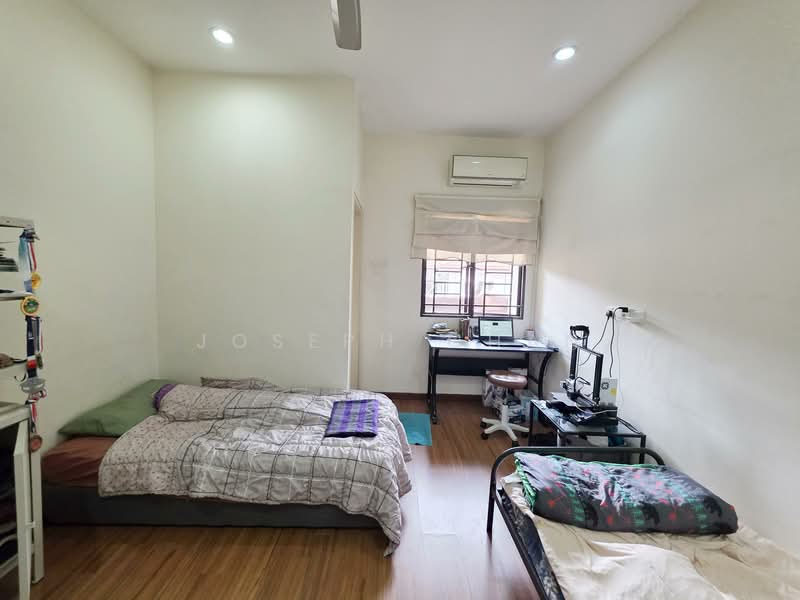 2-storey Terraced House for Sale in Cahaya Spk (Shah Alam) - Joseph Chan - Bedroom - PropertyGuru.com.my