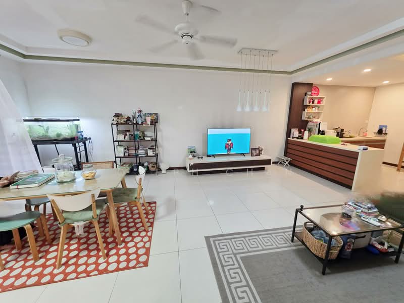 2-storey Terraced House for Sale in Cahaya Spk (Shah Alam) - Joseph Chan - Living Room - PropertyGuru.com.my