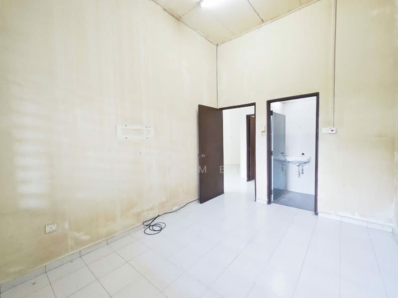 1-storey Terraced House for Sale in Masai (Johor) - Ku Mei - Interior - PropertyGuru.com.my