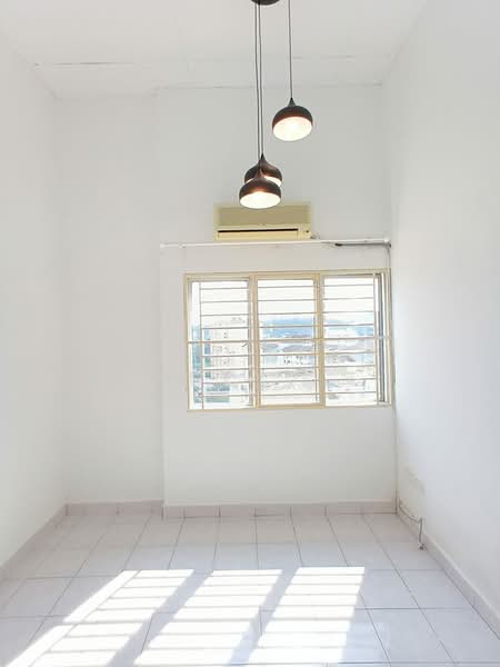 Condominium for Sale at Mentari Kondominium - Chin Chee Meng - Interior - PropertyGuru.com.my