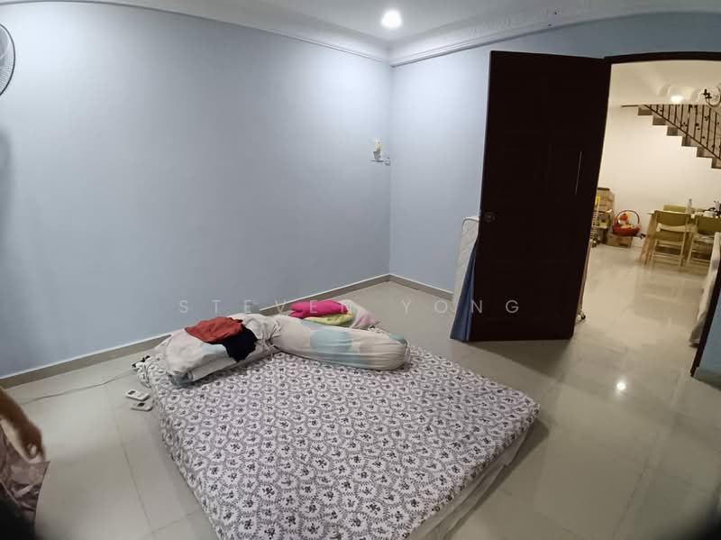 Section 2 untuk Untuk Dijual - RM 950,000, Mac 2026 - Bedroom - PropertyGuru.com.my