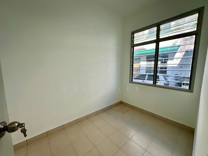 2-storey Terraced House for Sale in Taman Jentayu Indah (Simpang Ampat) - David Lee - Interior - PropertyGuru.com.my
