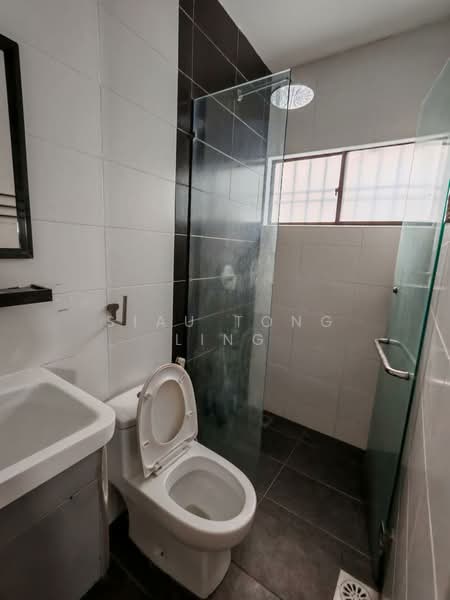 2-storey Terraced House for Sale in Ulu Tiram (Johor) - Siau Tong Ling - Bathroom - PropertyGuru.com.my