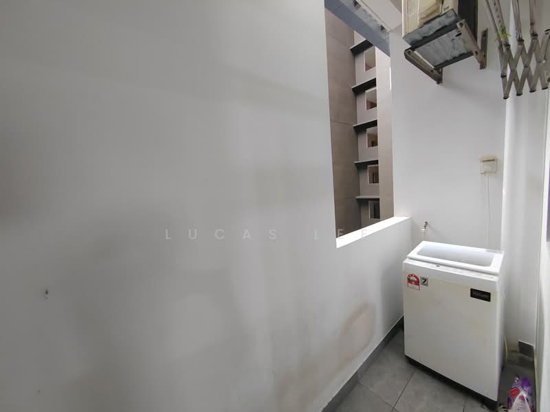 Twin Tower Residence untuk Untuk Disewa - RM 2,600 /bulan, Mac 2026 - Balcony - PropertyGuru.com.my