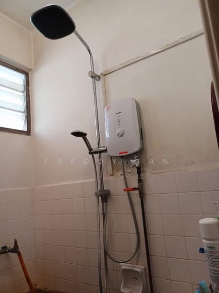 Mutiara Indah Apartment untuk Untuk Dijual - RM 260,000, Mac 2026 - Bathroom - PropertyGuru.com.my