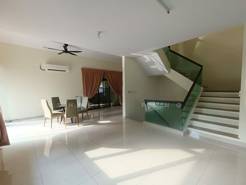 Horizon Hills @ Golf East untuk Untuk Dijual - RM 1,880,000, Mac 2026 - Living Room - PropertyGuru.com.my