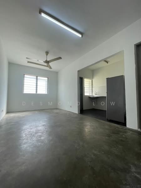 Palm & Nipah Court (Pangsapuri Nipah) untuk Untuk Disewa - RM 900 /bulan, Mac 2026 - Living Room - PropertyGuru.com.my