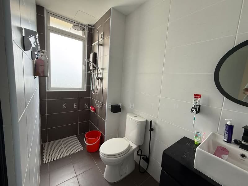 KSL Residence @ Daya untuk Untuk Disewa - RM 2,500 /bulan, Apr 2026 - Bathroom - PropertyGuru.com.my