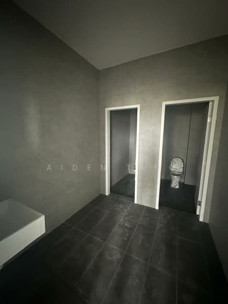 Factory for Rent in Senai (Kulai) - Aiden Tang - Bathroom - PropertyGuru.com.my