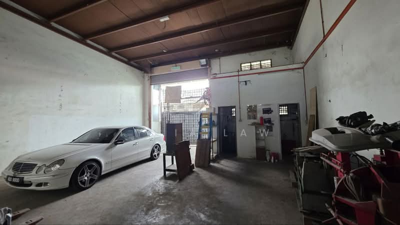 Factory for Rent in Taman Desa Idaman (Senai) - Tycia Law - Interior - PropertyGuru.com.my