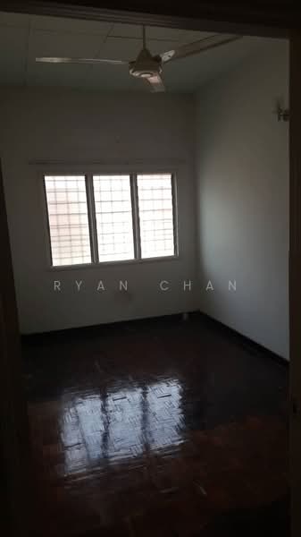 2-storey Terraced House for Rent in Bandar Putra Permai (Seri Kembangan) - Ryan Chan - Interior - PropertyGuru.com.my