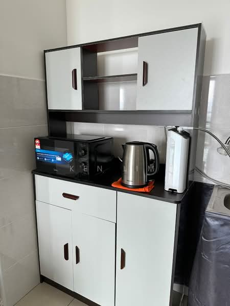 Servis Apartment untuk Disewa di B11 Parkland Residence - Ken Lim - Kitchen - PropertyGuru.com.my