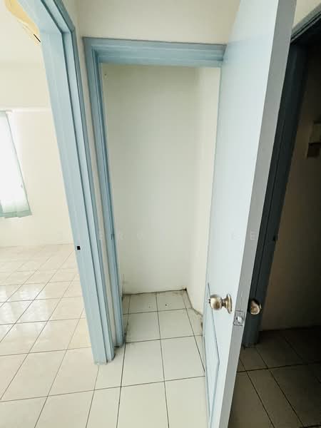 Condominium for Rent at The 19 Usj City Mall - Sherwin Lee - Interior - PropertyGuru.com.my