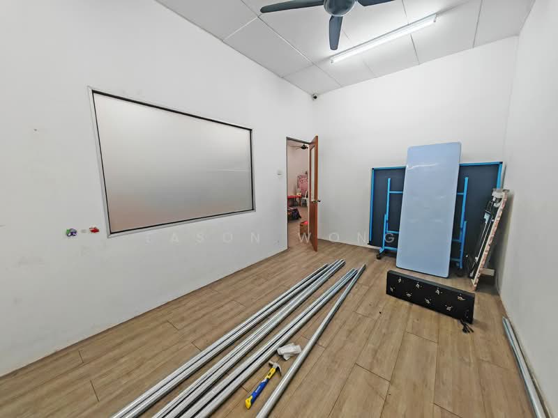 Shop / Office for Rent in Taman Bukit Angsana (Cheras) - Eason Wong - Interior - PropertyGuru.com.my