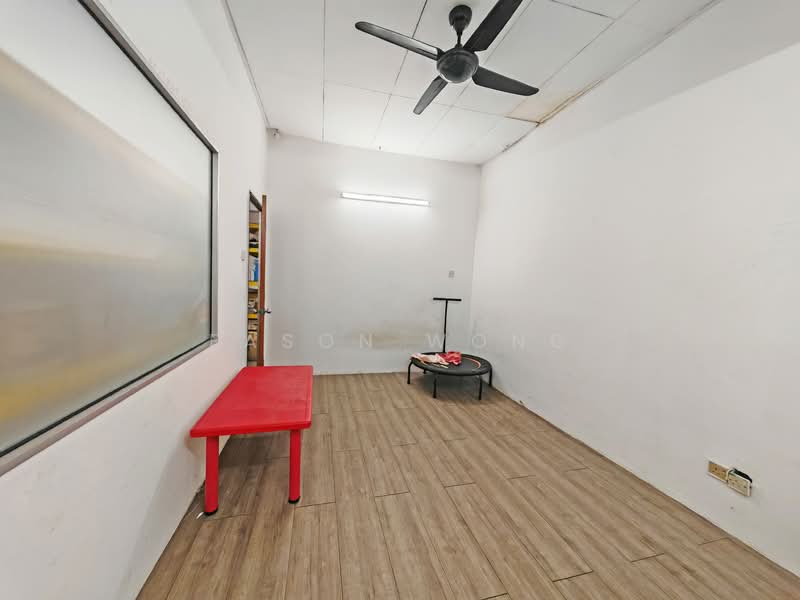 Shop / Office for Rent in Taman Bukit Angsana (Cheras) - Eason Wong - Interior - PropertyGuru.com.my