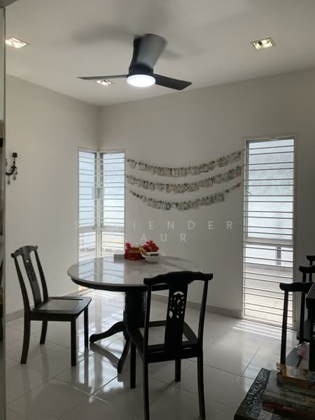Taman Putra Prima untuk Untuk Dijual - RM 950,000, Mac 2026 - Dining Room - PropertyGuru.com.my