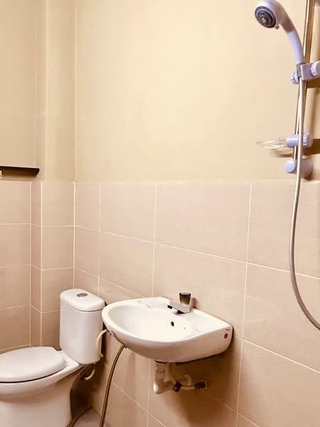 2-storey Terraced House for Sale in BANDAR PUCHONG JAYA (Puchong) - Chang Siew Moy - Bathroom - PropertyGuru.com.my