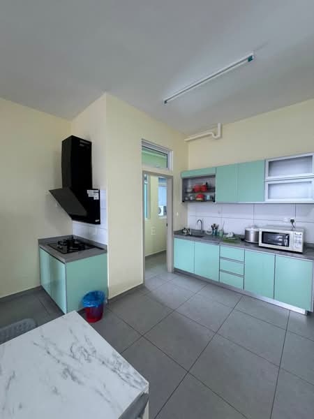 Condominium for Rent at The Sky @ Tripark - Jane Ng - Kitchen - PropertyGuru.com.my