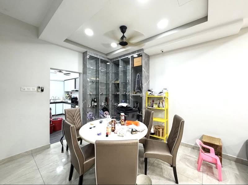 2-storey Terraced House for Sale in Senai (Kulai) - Mars Hoe - Dining Room - PropertyGuru.com.my